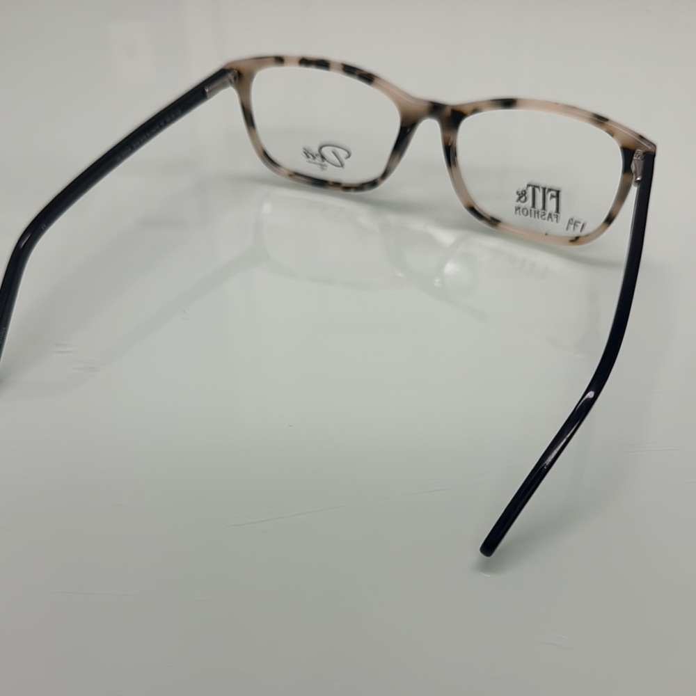Modern Tortoise Rectangular Glasses - image 3